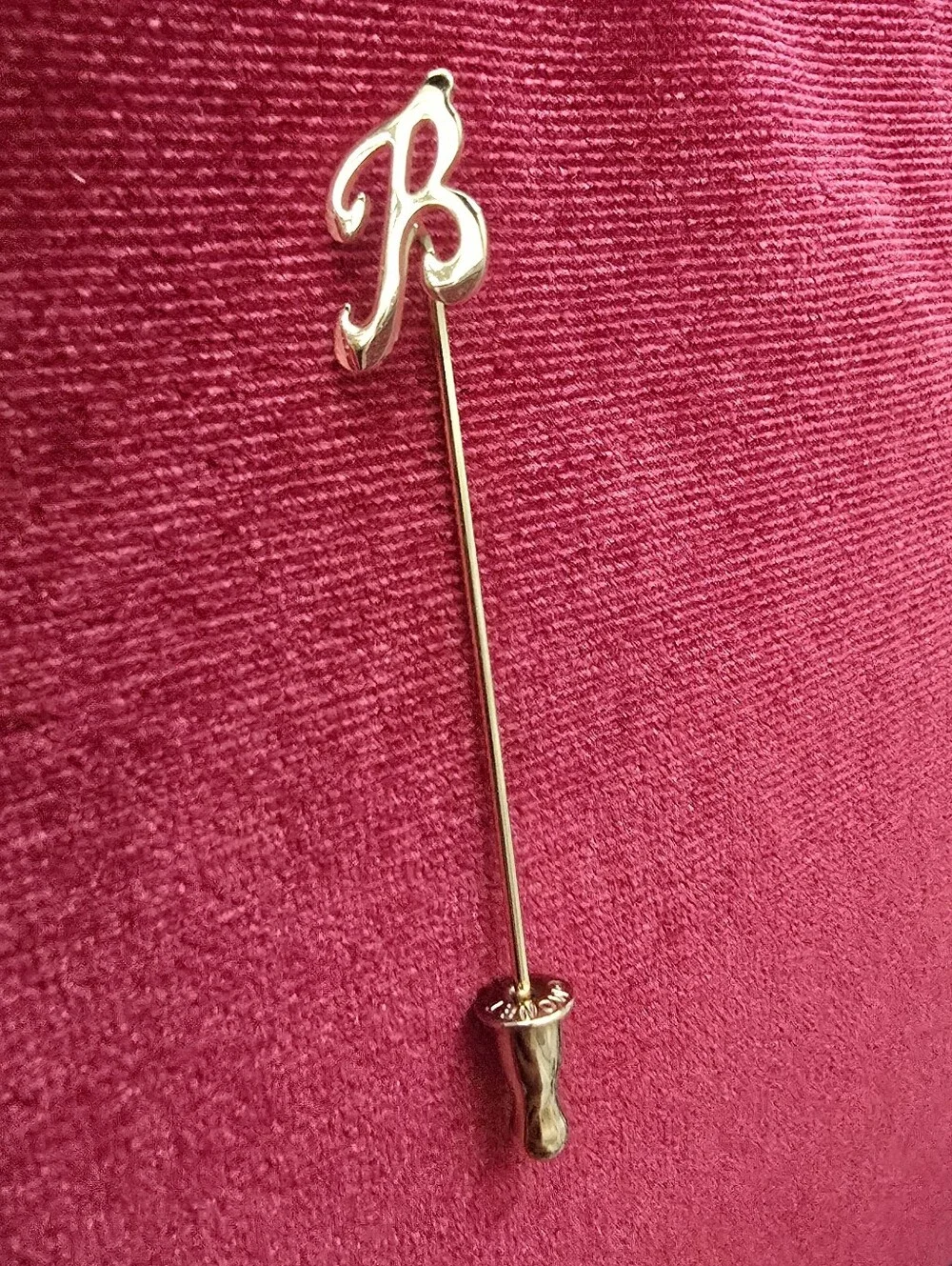 Vintage Monet Gold 'B' Stick Pin Brooch - Gold Tone